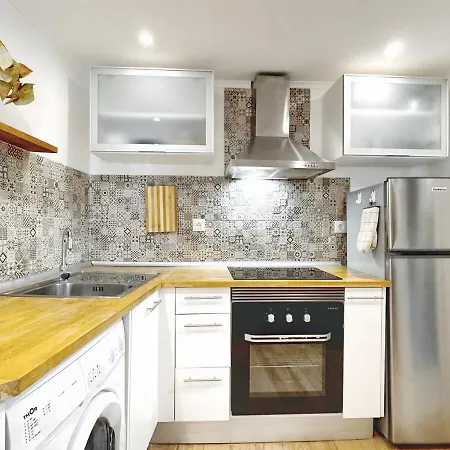 Alfacinha Fully Equipped By Homeful Homes Апартаменти